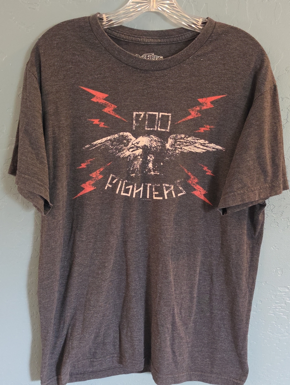 VTG Foo Fighters Charcoal Short-Sleeve Graphic Tee with Red Lightning Accents